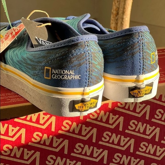 Vans National Geographic Collaboration - Picture 4 of 5